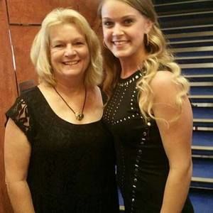 Meet your Posher, Denise